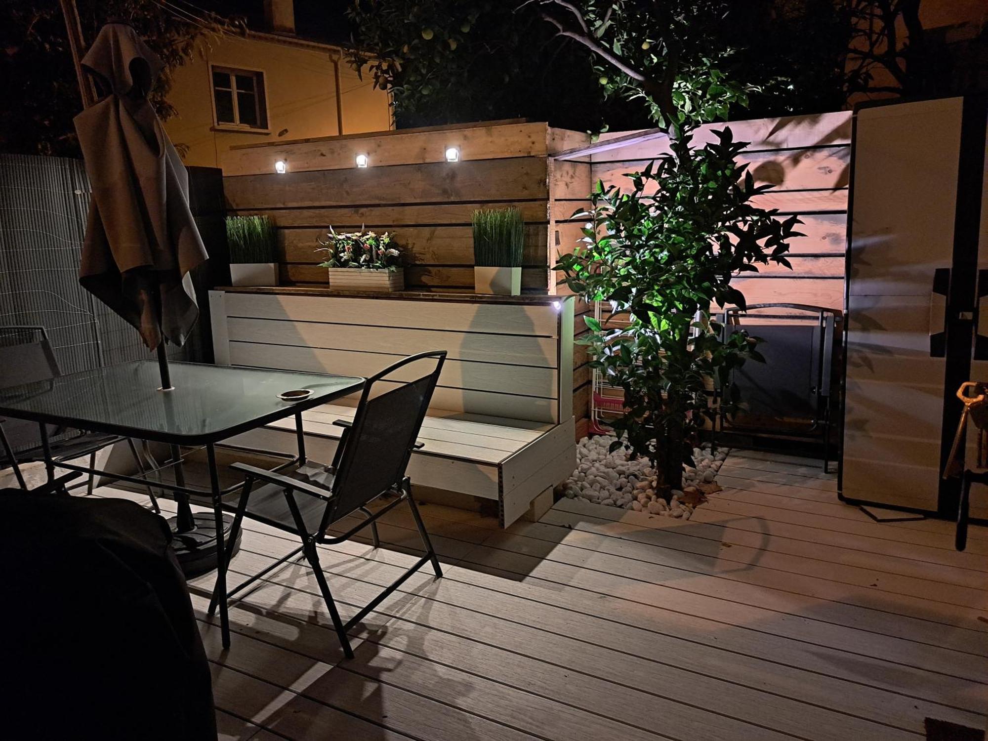 Seduisant Studio Avec Cour Privative La Crau Ngoại thất bức ảnh