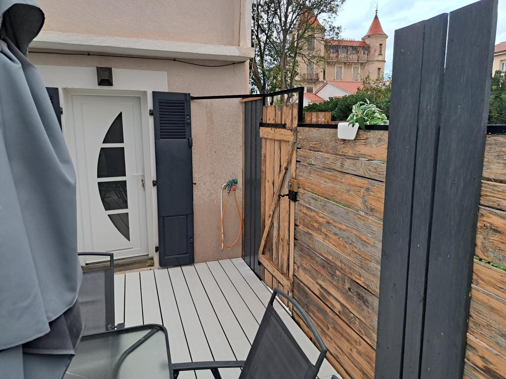 Seduisant Studio Avec Cour Privative La Crau Ngoại thất bức ảnh